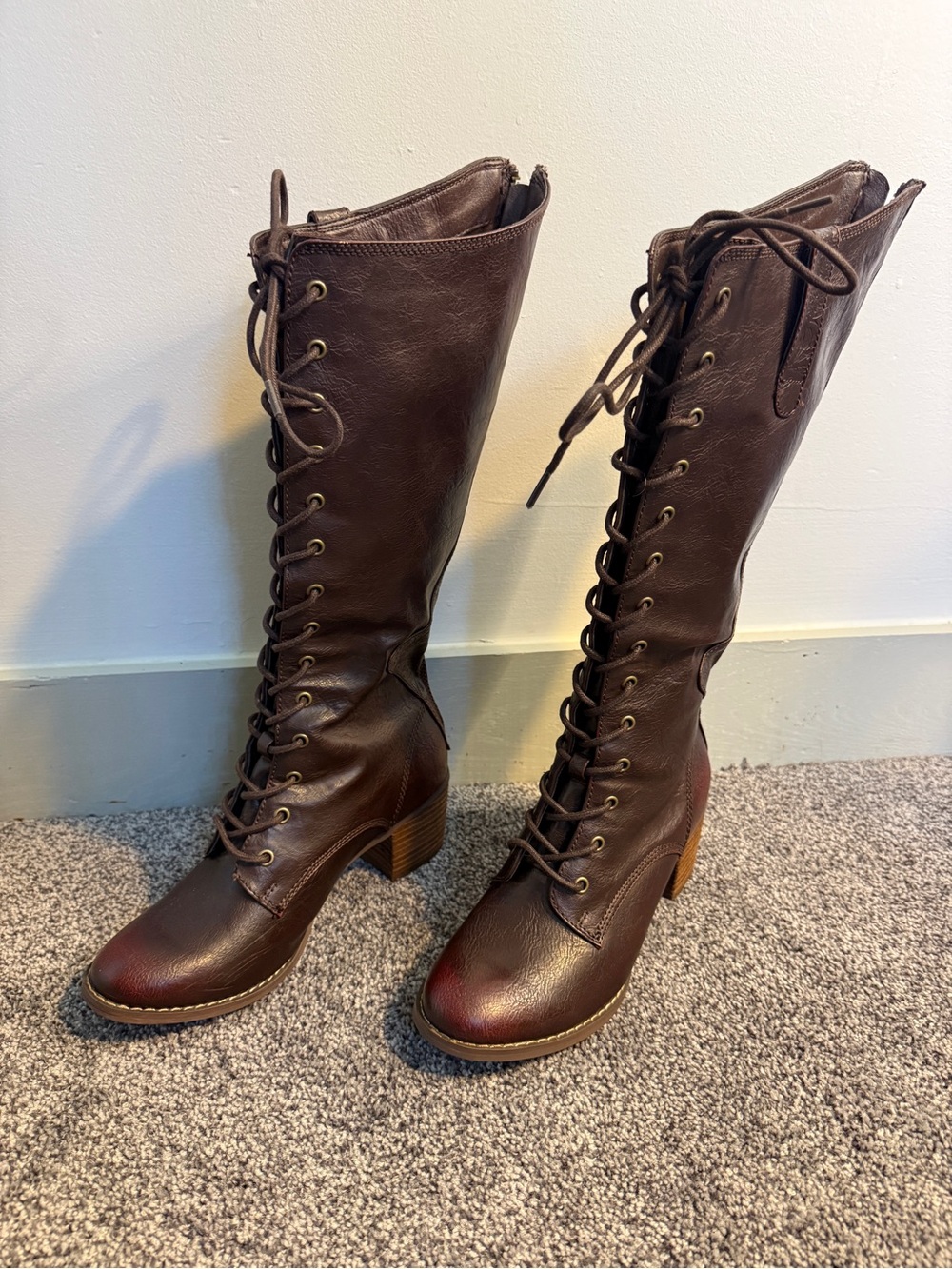 Not Rated Joplin Red Brown Knee-High Lace-Up Boots Women’s Size 9.5